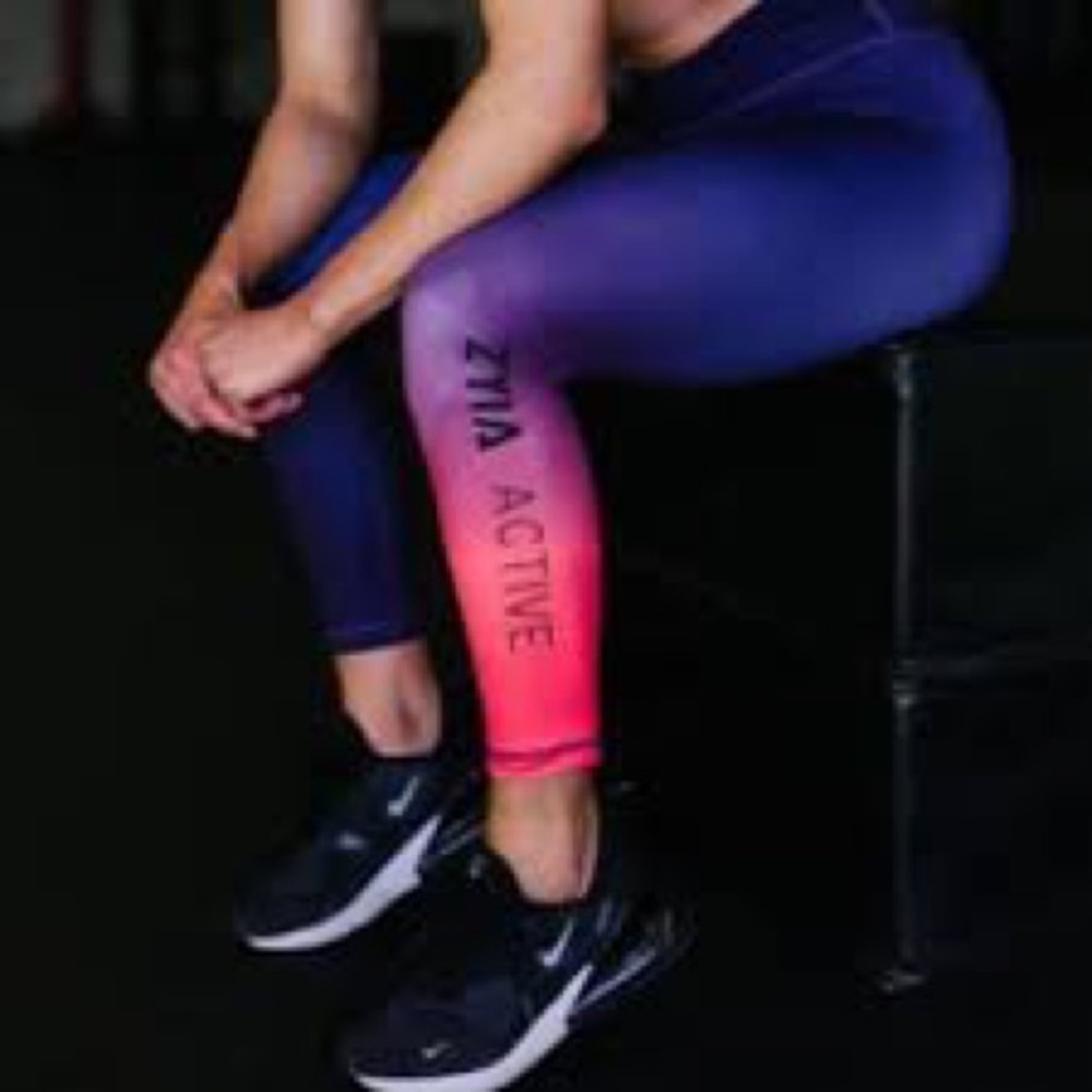 ZYIA active purple and pink ombré leggings 6-8